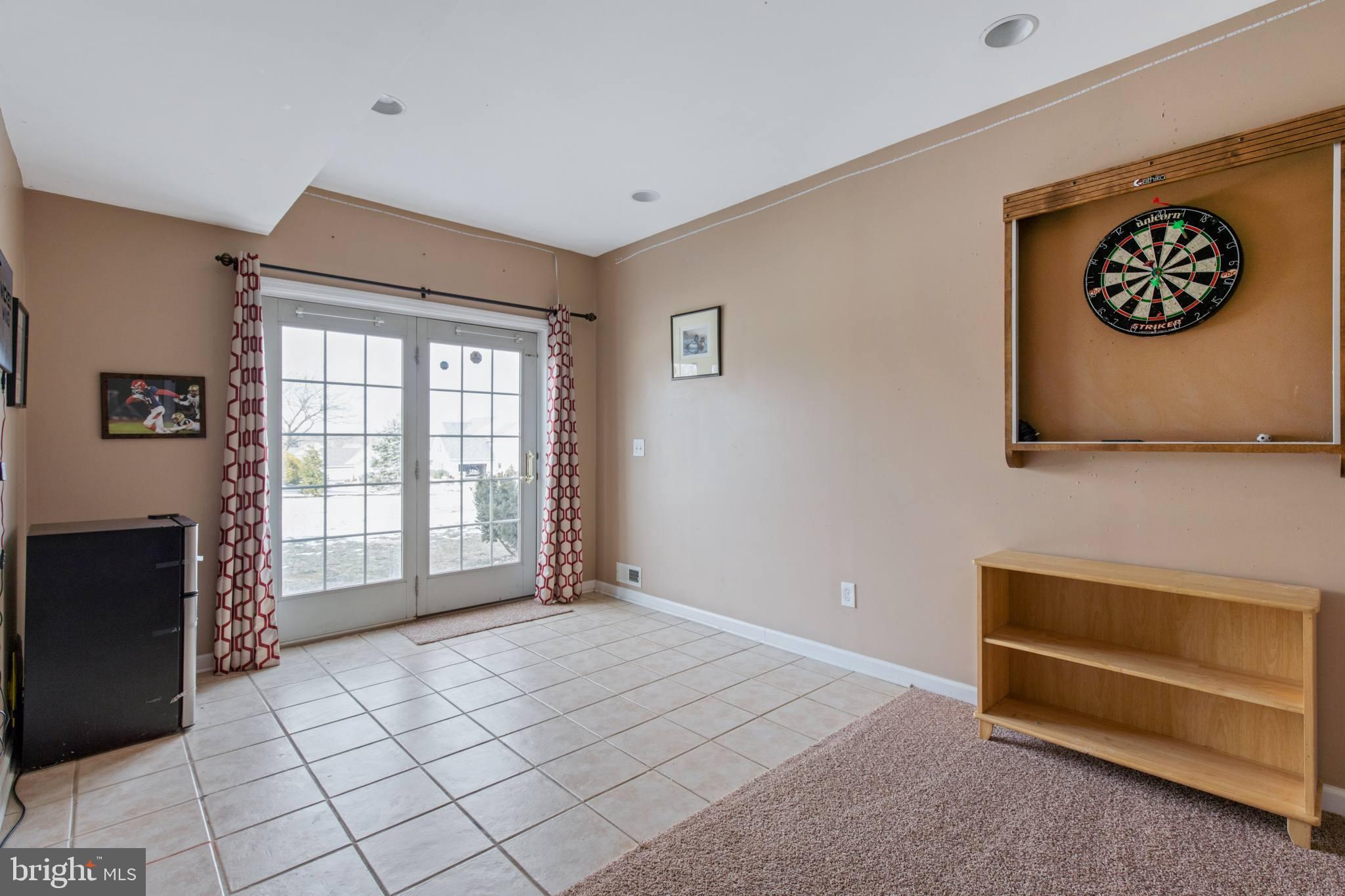 2142 Meadow Ridge Drive Lancaster, PA 17601 - Photo 40 of 50 Gallery Image 40