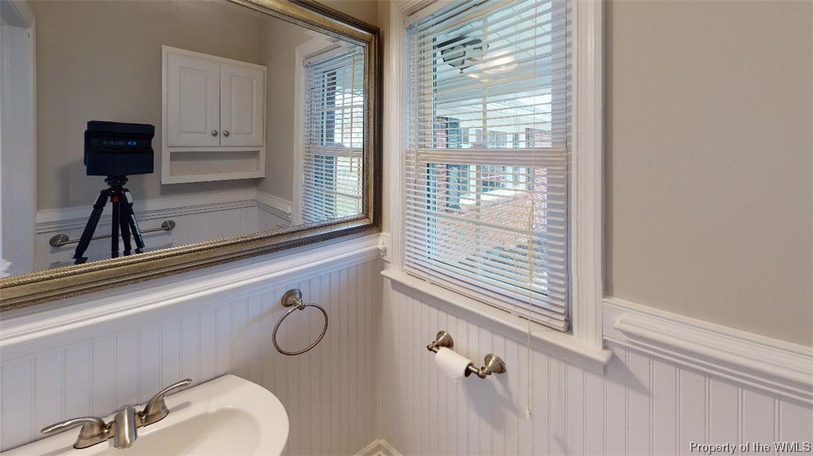 2068 Hayes Road Hayes, VA 23072 - Photo 44 of 50 Gallery Image 44