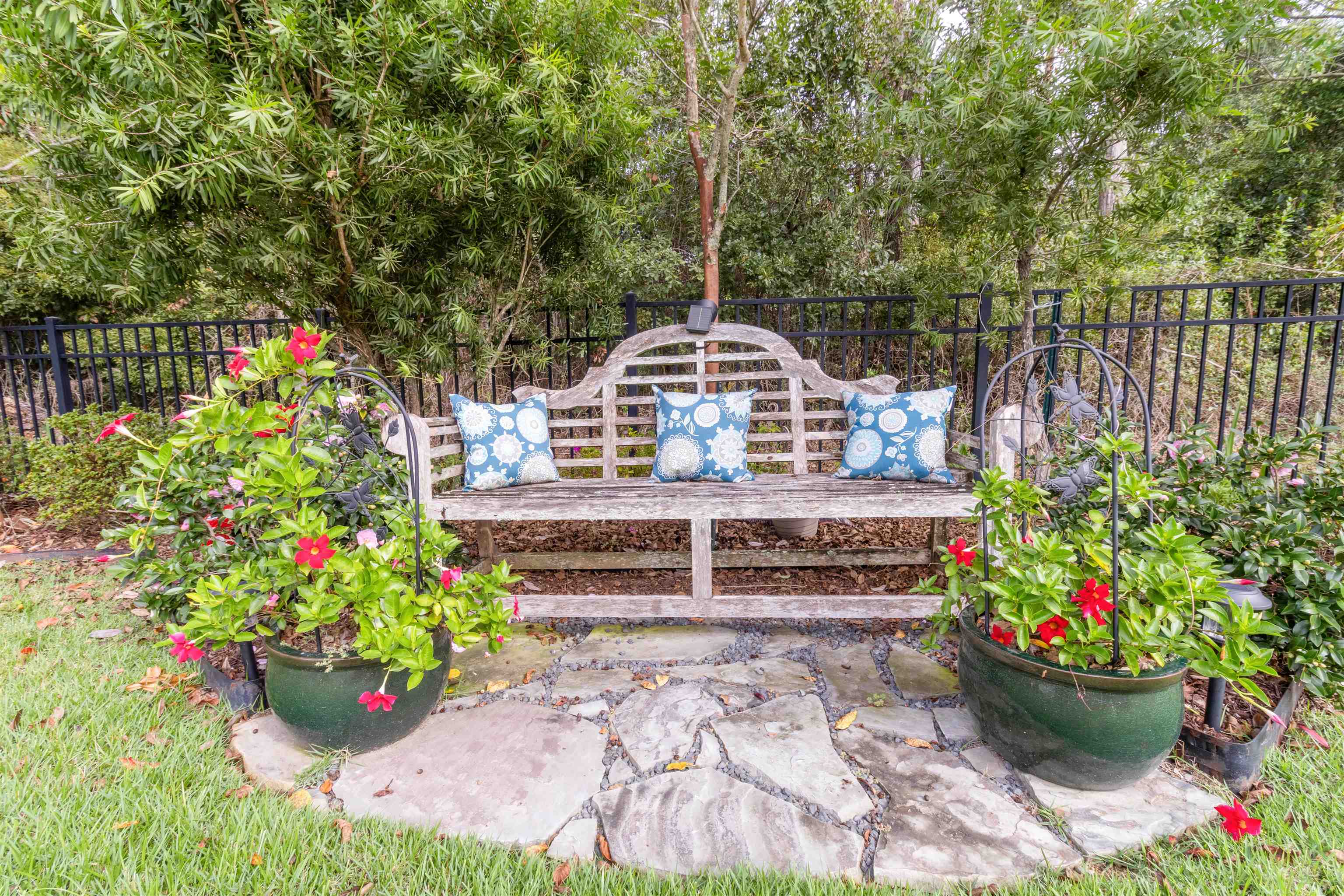 492 Orleans Street Gulf Shores, AL 36542 - Photo 27 of 39 Patio