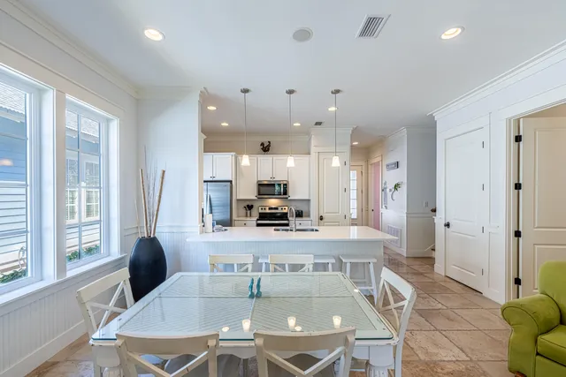 $3,250 | 2442 Bungalo Lane, Miramar Beach, FL 32550