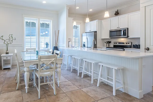 $3,250 | 2442 Bungalo Lane, Miramar Beach, FL 32550