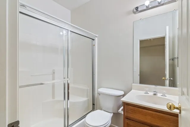 $415,000 | 26352 Arboretum Way, Unit 3501, Murrieta, CA 92563