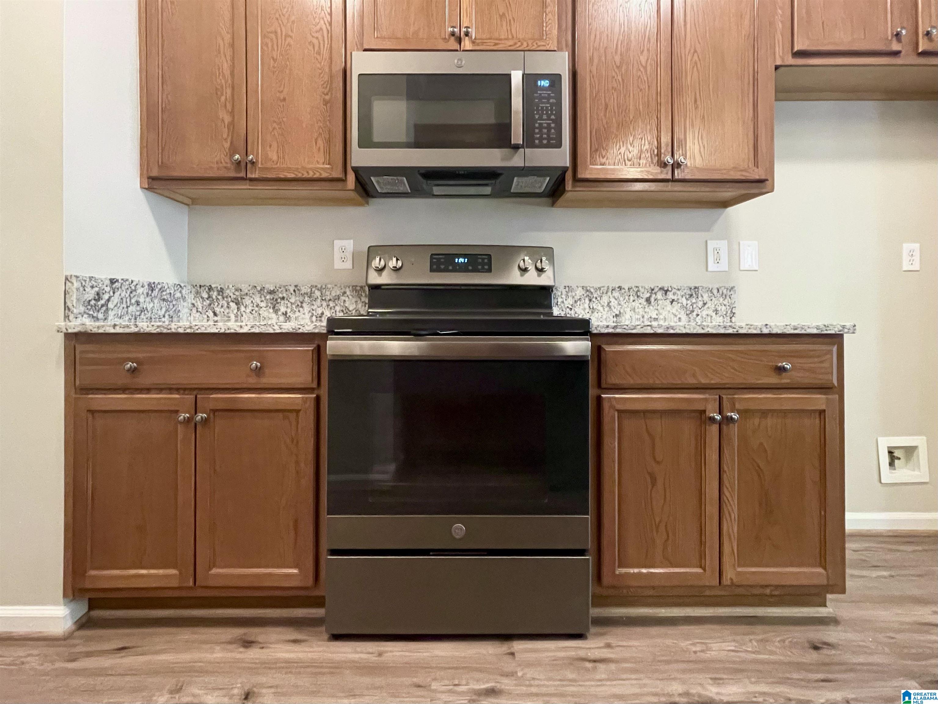 1072 Kerry Drive Calera, AL 35040 - Photo 5 of 26