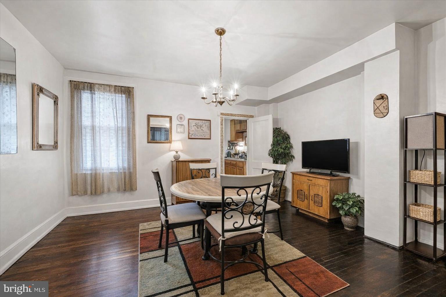 48 North Ellamont Street Baltimore, MD 21229 - Photo 2 of 26