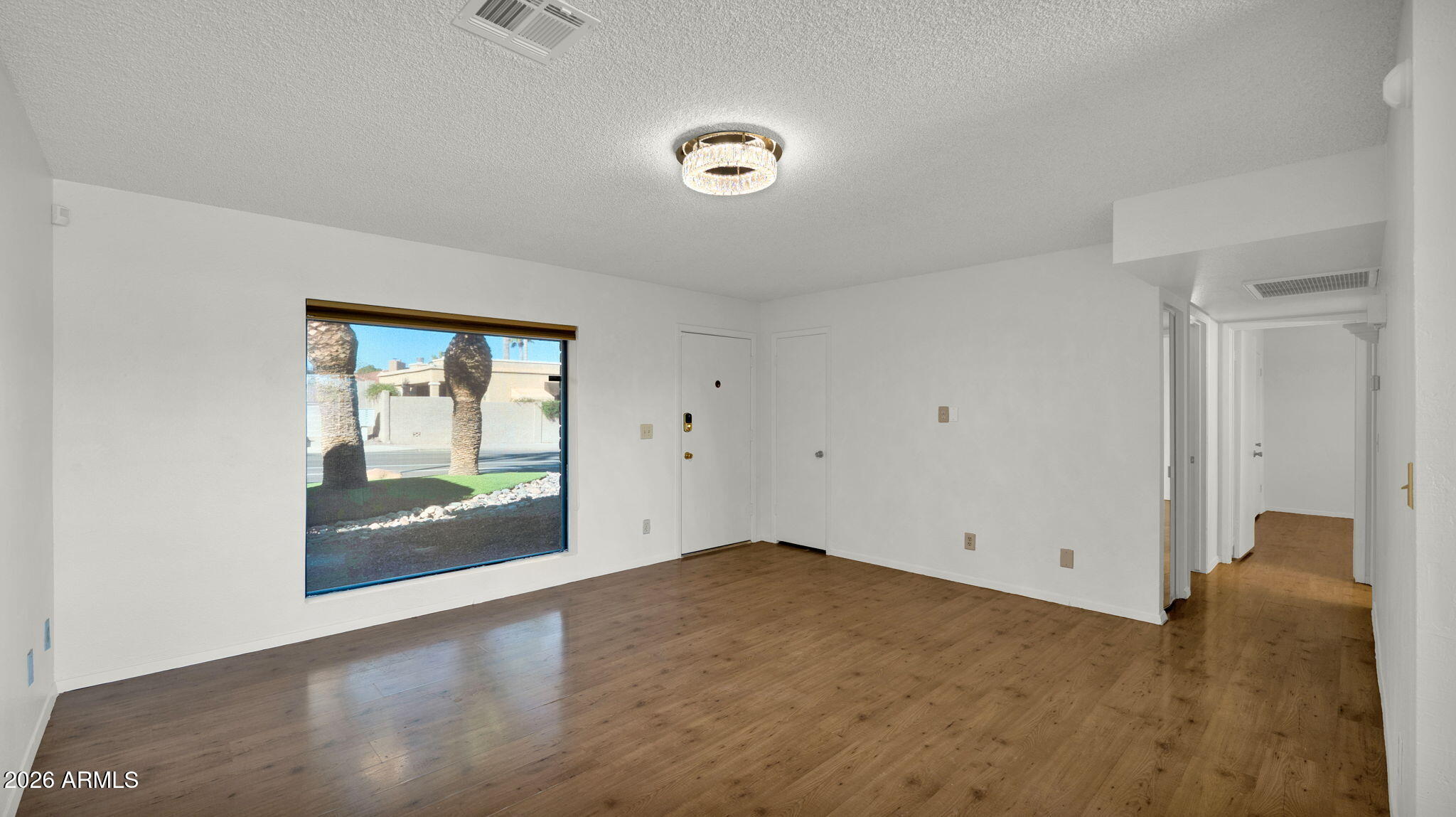 15625 North 20th Street Phoenix, AZ 85022 - Photo 5 of 25