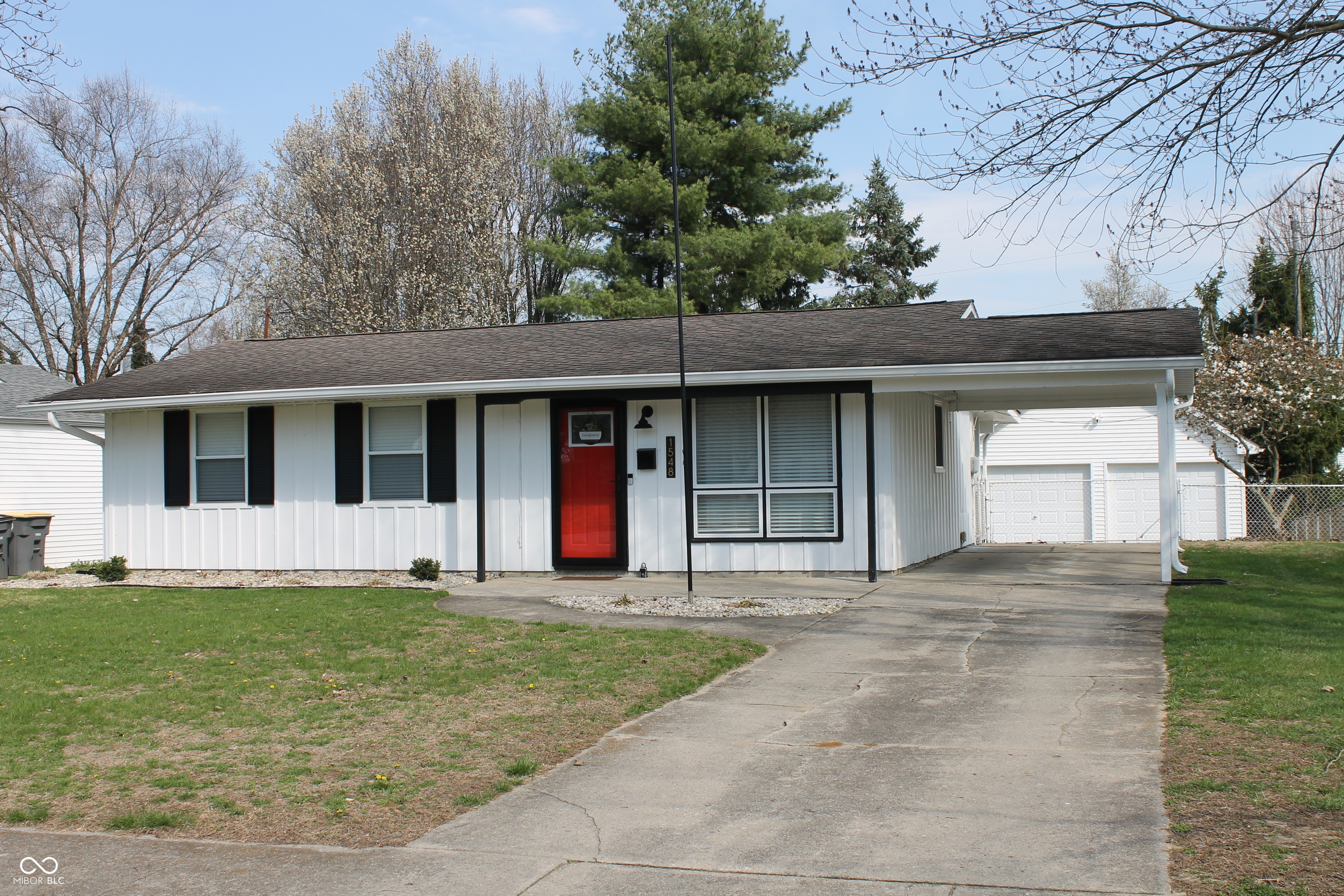 1548 Westgate Road Seymour, IN 47274 - Photo 2 of 55