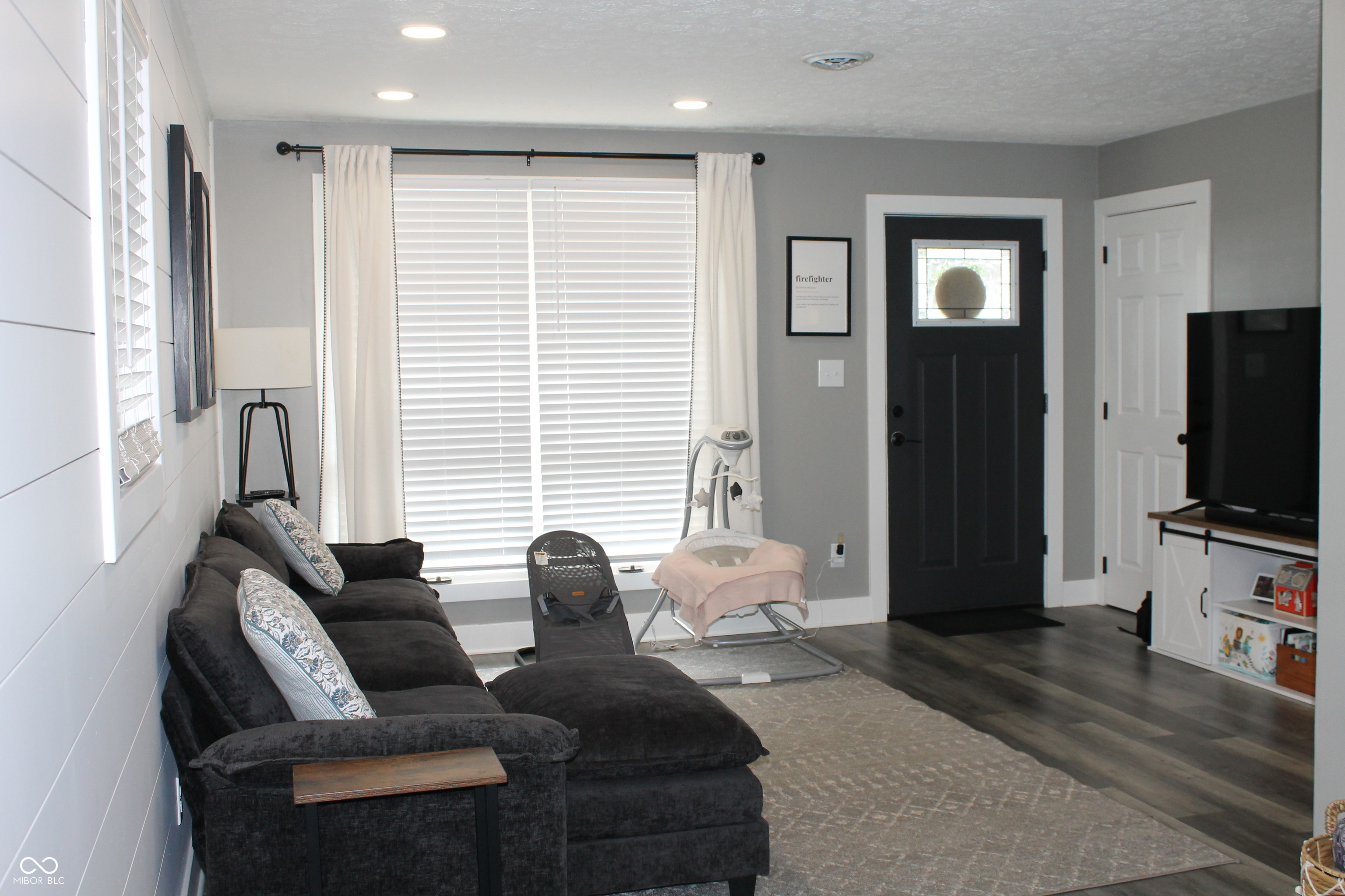 1548 Westgate Road Seymour, IN 47274 - Photo 21 of 55