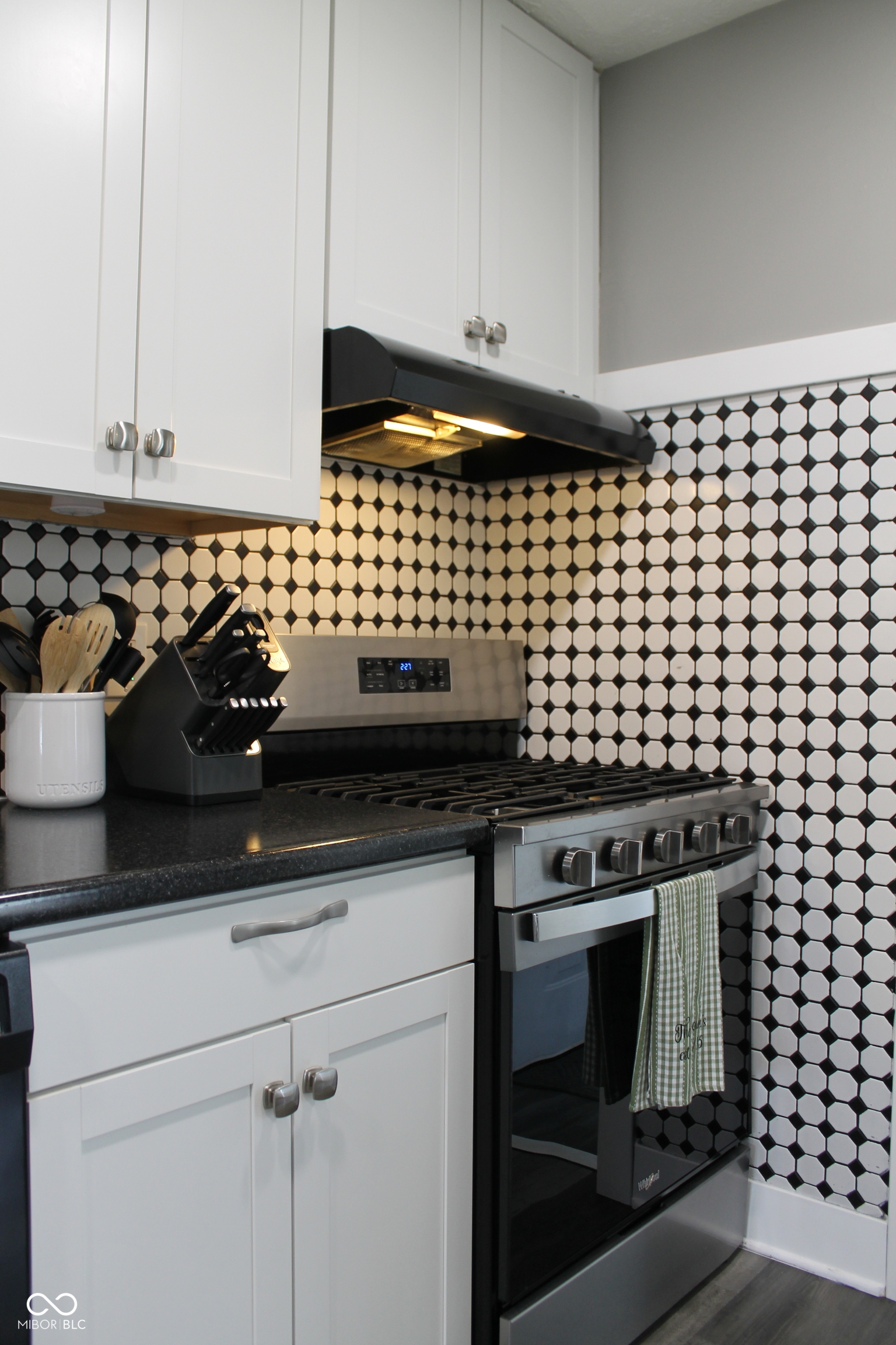 1548 Westgate Road Seymour, IN 47274 - Photo 27 of 55