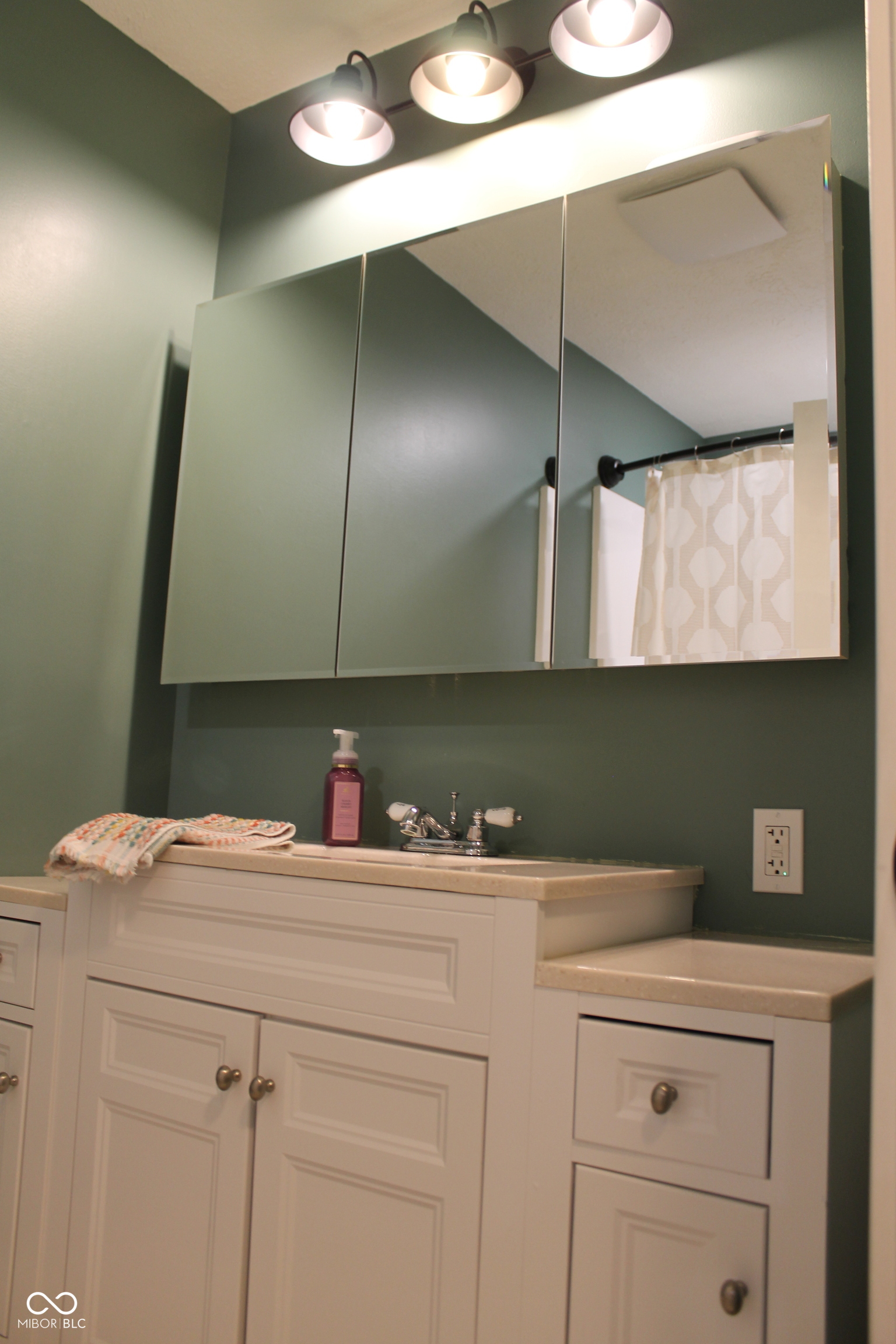 1548 Westgate Road Seymour, IN 47274 - Photo 43 of 55