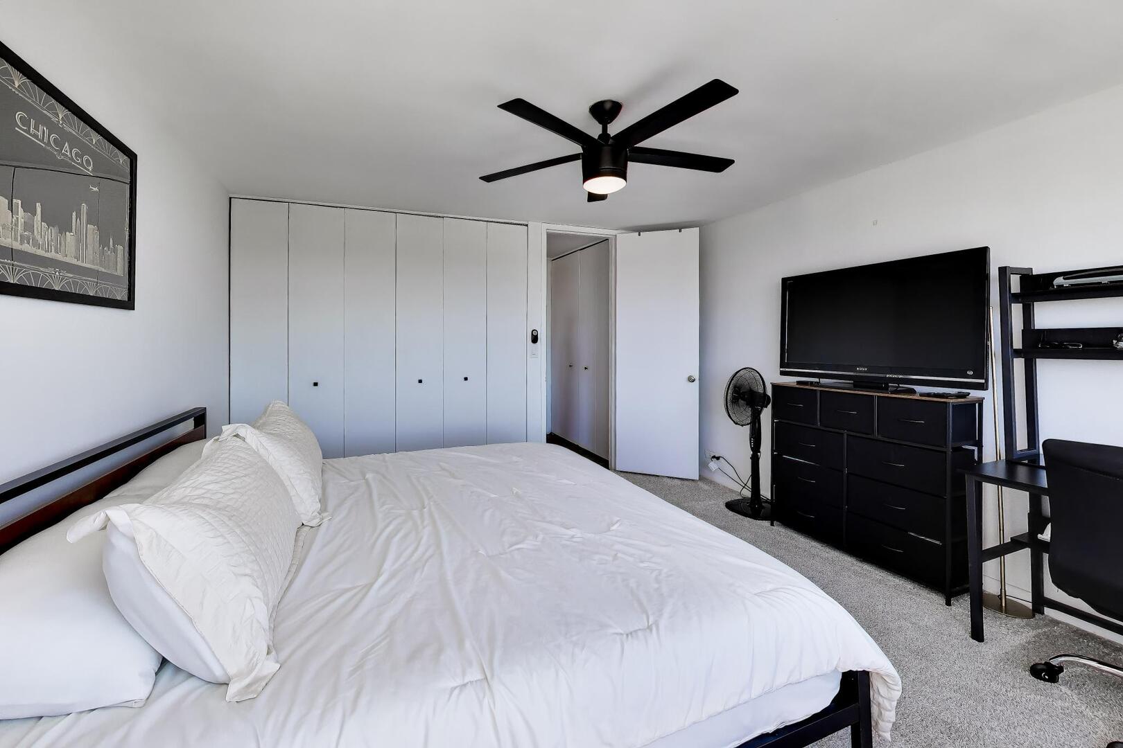 655 West Irving Park Road, Unit 3117 Chicago, IL 60613 - Photo 10 of 18