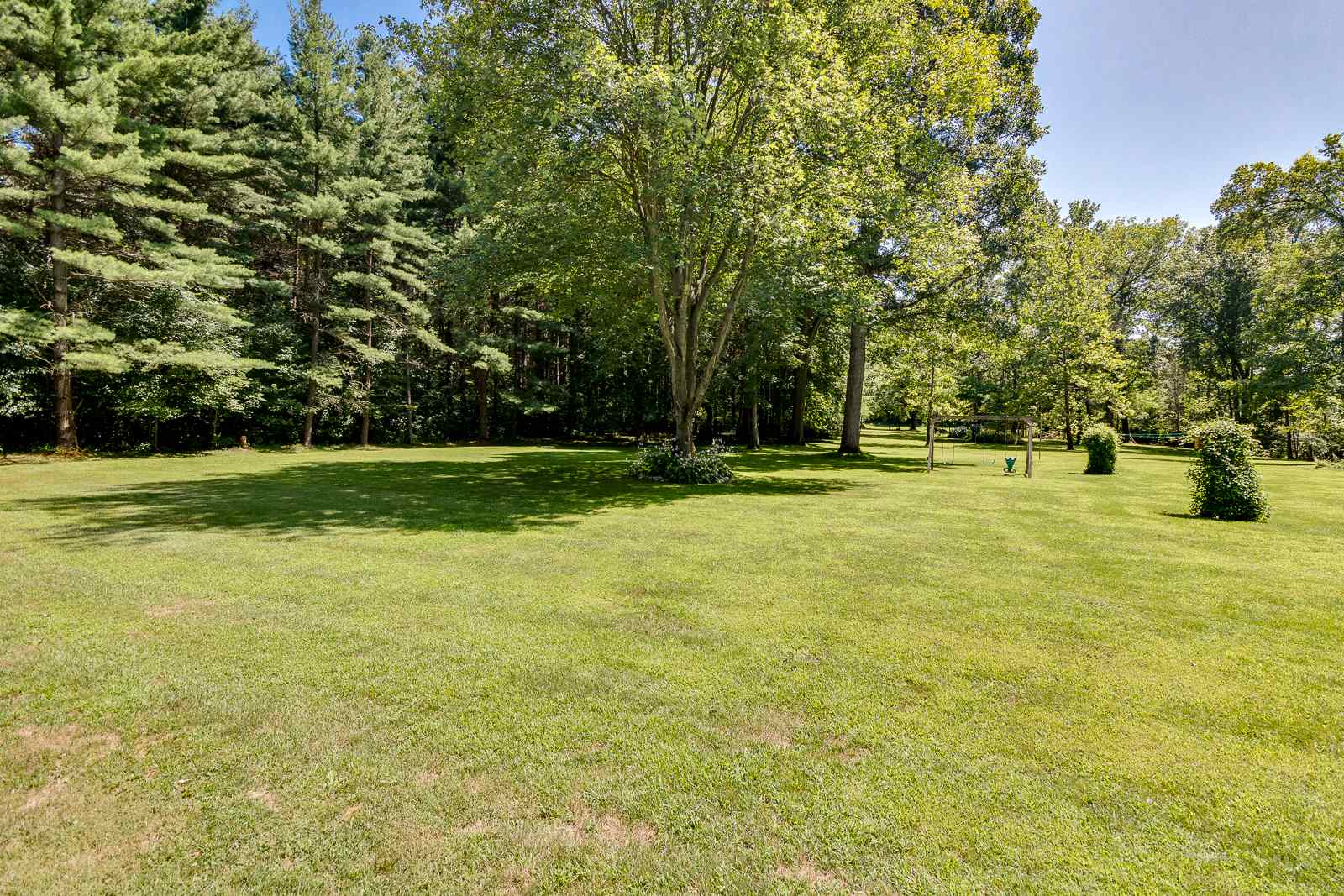 20130 Miller Road South Bend, IN 46614 - Photo 26 of 34 Gallery Image 26