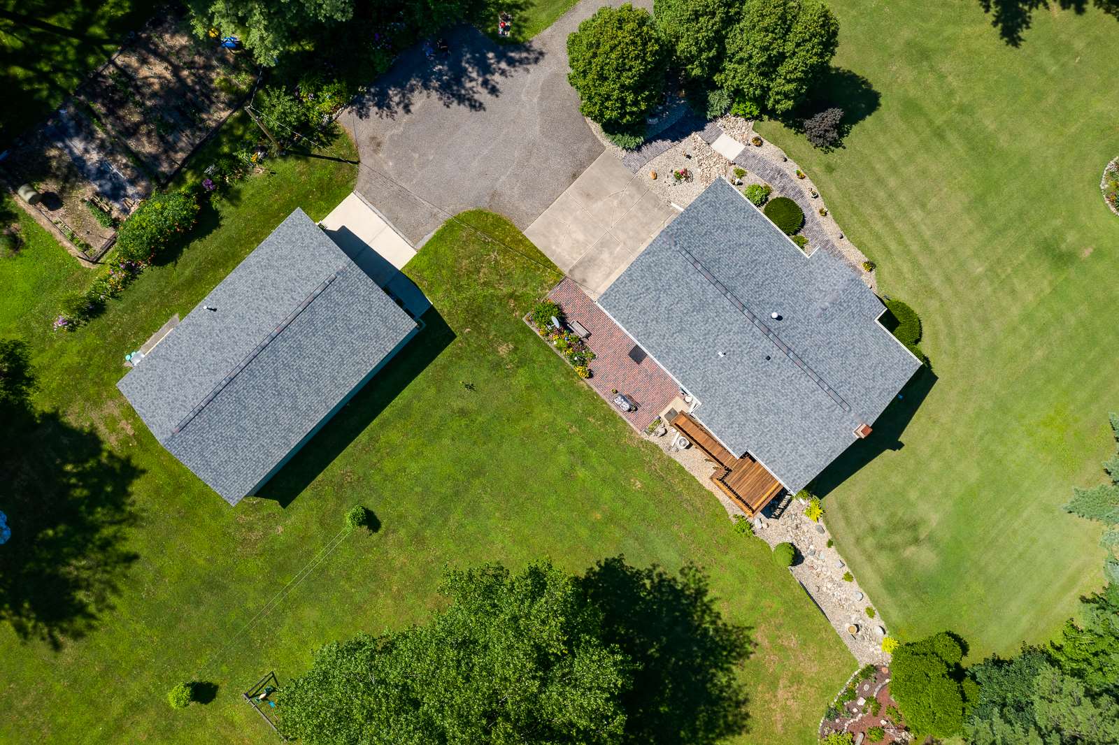 20130 Miller Road South Bend, IN 46614 - Photo 31 of 34 Gallery Image 31
