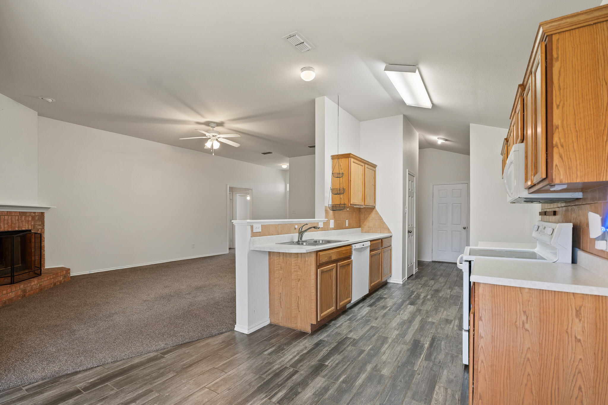 6502 89th Street Lubbock, TX 79424 - Photo 17 of 26 DSC00566