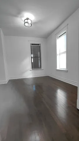 $1,425 | 2543 South St Louis Avenue, Unit 2R, Chicago, IL 60623