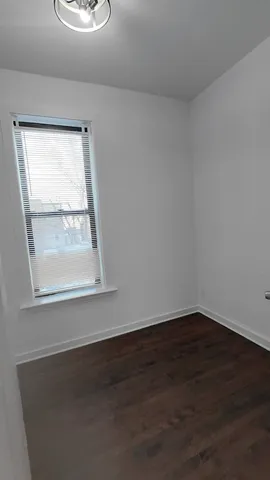 $1,425 | 2543 South St Louis Avenue, Unit 2R, Chicago, IL 60623