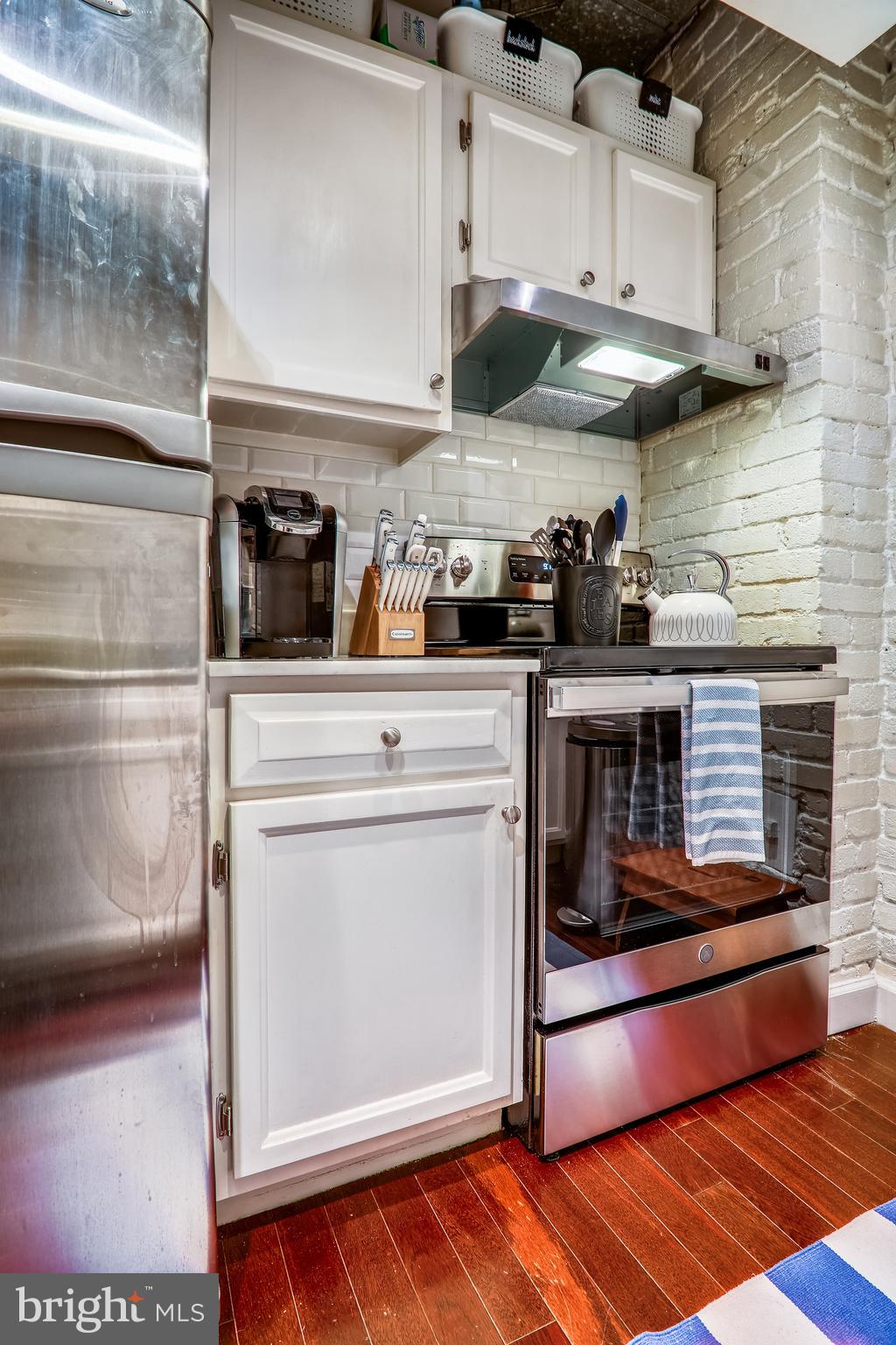 2007 O Street Northwest, Unit 404 Washington, DC 20036 - Photo 33 of 41