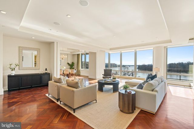 $6,500,000 | 3150 South Street Northwest, Unit 3C, Washington, DC 20007