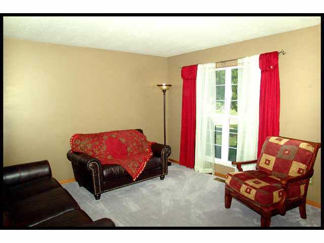 6003 Blunden Road Dublin, OH 43016 - Photo 3 of 5