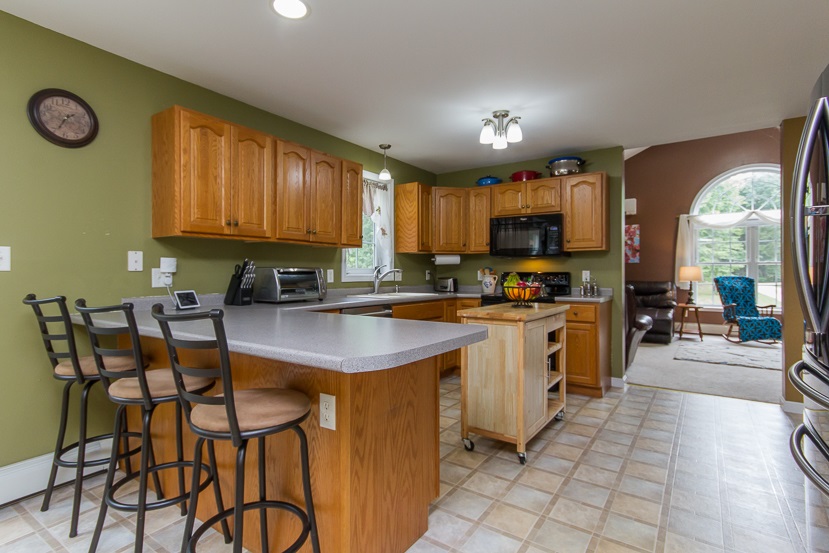 136 Beede Hill Road Fremont, NH 03044 - Photo 7 of 40