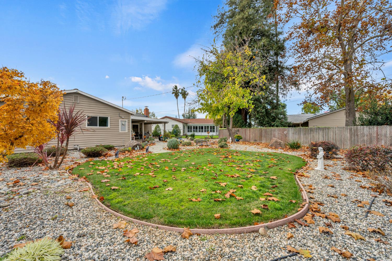 3307 Seaborg Way Sacramento, CA 95827 - Photo 40 of 45 a view of a backyard with a garden