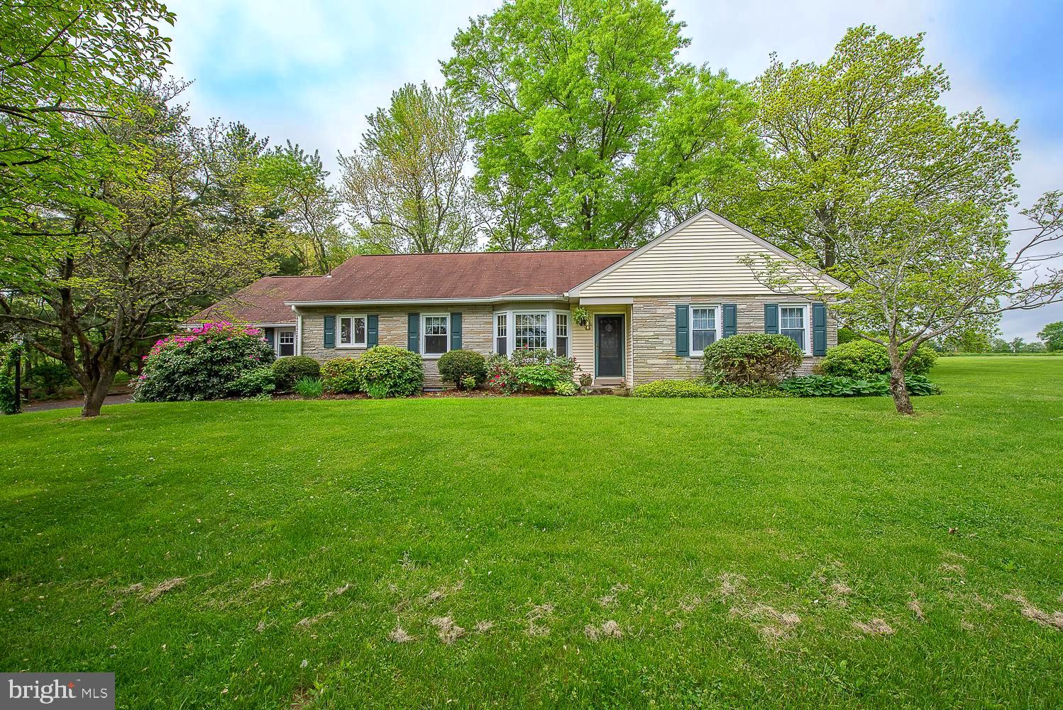 76 Barry Road Chalfont, PA 18914 - Photo 1 of 41 Exterior Front
