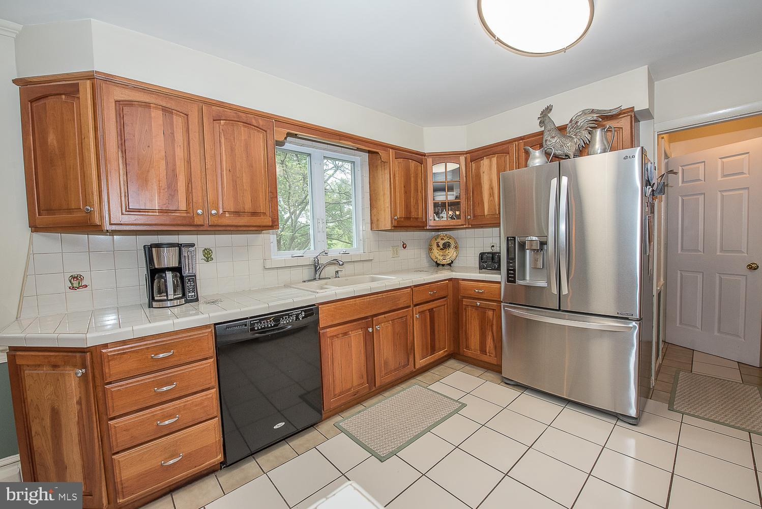 76 Barry Road Chalfont, PA 18914 - Photo 14 of 41 Gallery Image 14