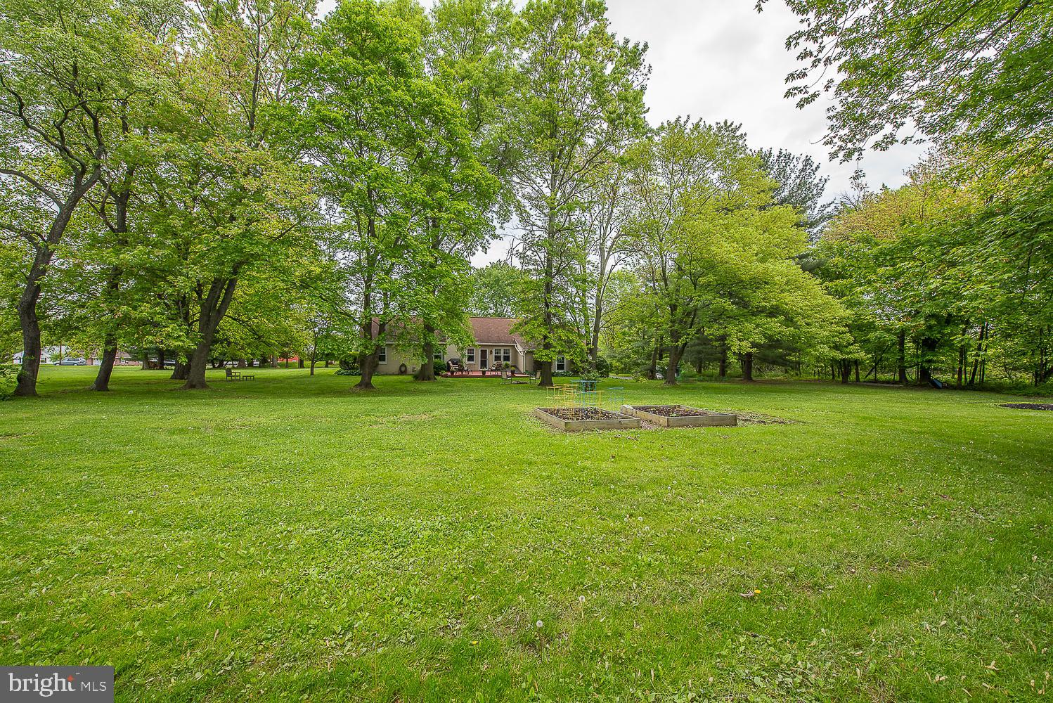 76 Barry Road Chalfont, PA 18914 - Photo 38 of 41 Backyard