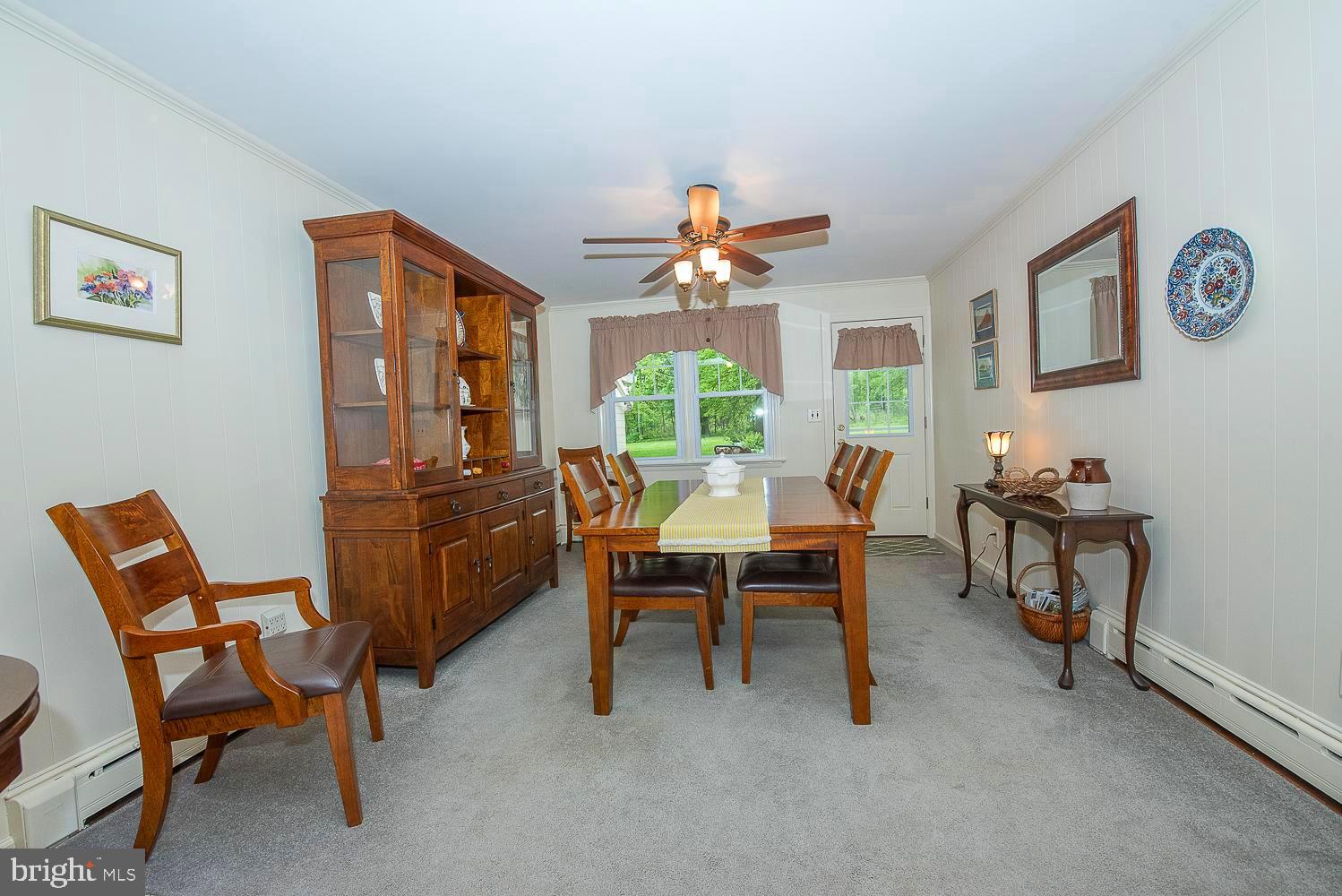 76 Barry Road Chalfont, PA 18914 - Photo 10 of 41 Dining area