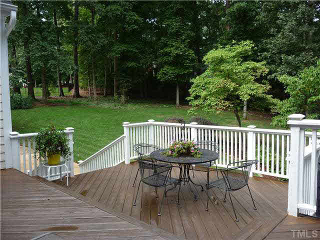 2212 Countrywood Road North Raleigh, NC 27615 - Photo 3 of 25