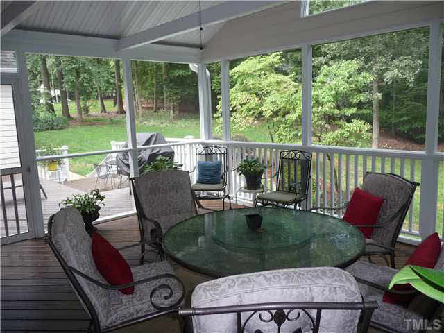 2212 Countrywood Road North Raleigh, NC 27615 - Photo 4 of 25