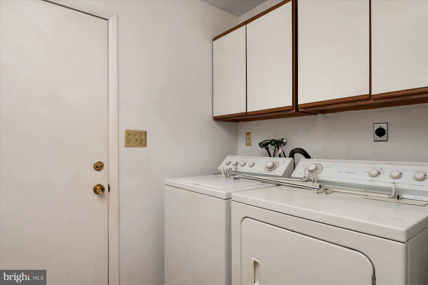 793 Elmhurst Road Severn, MD 21144 - Photo 19 of 39 First Floor Laundry room/mudroom to garage