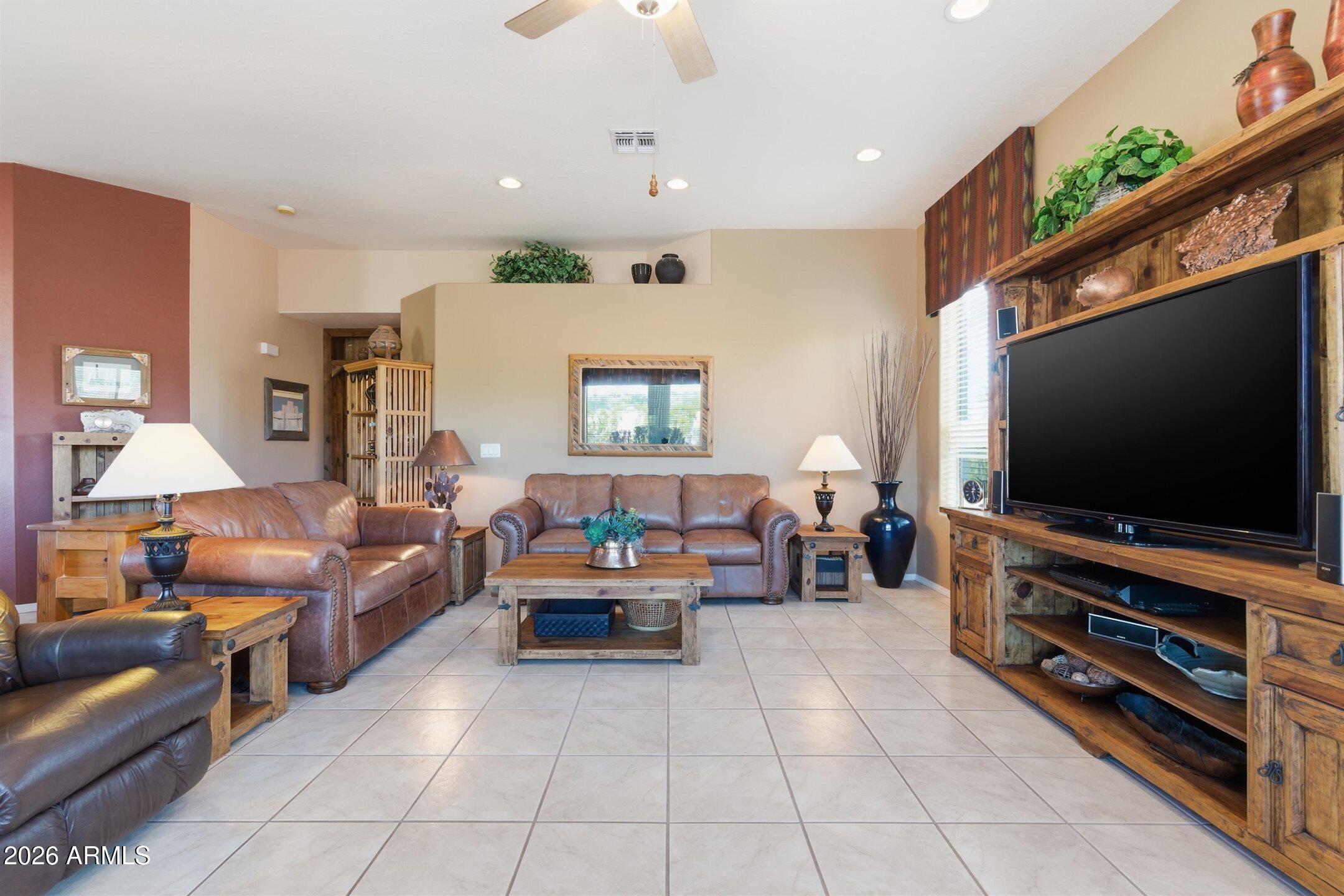 407 East Silver King Road Queen Valley, AZ 85118 - Photo 15 of 57 17-DSC02511