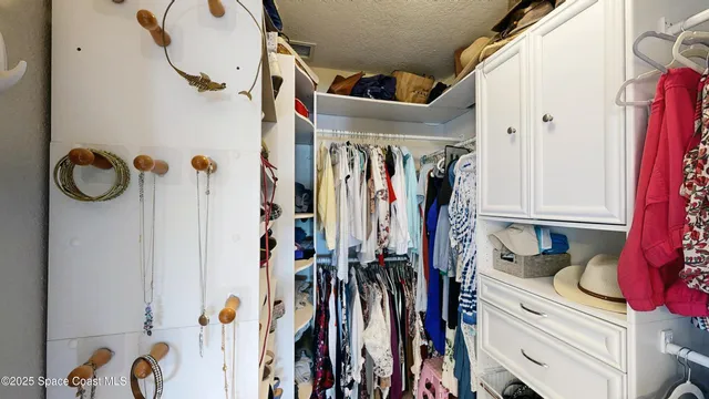 $2,000,000 | 10758 South Tropical Trail, Merritt Island, FL 32952