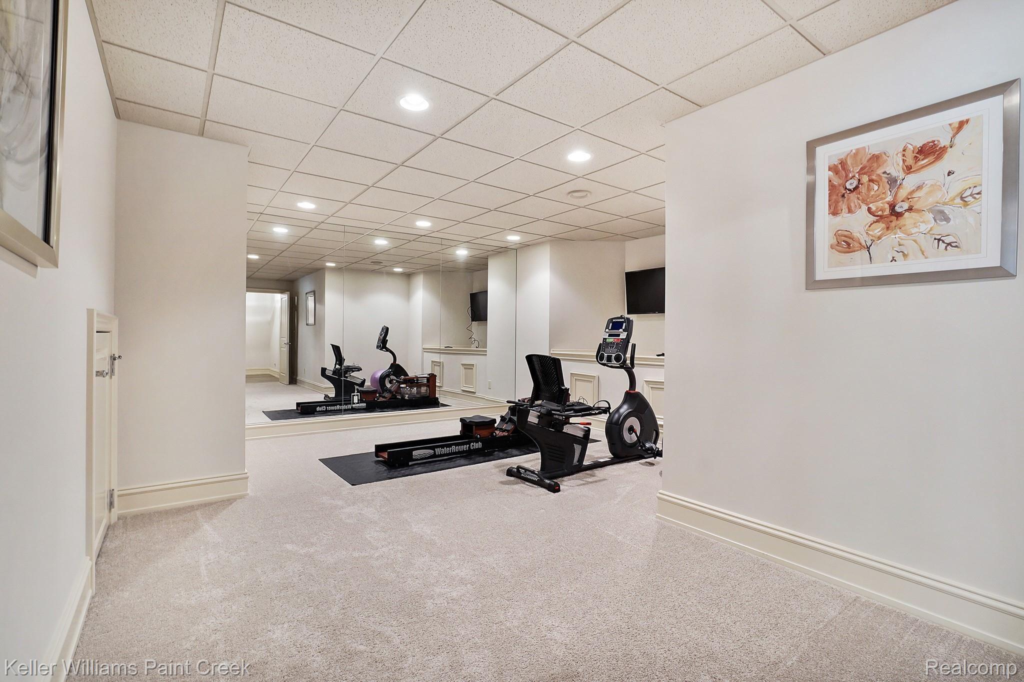2772 North Addison Circle Rochester, MI 48306 - Photo 63 of 71 Exercise Studio with mirrored wall