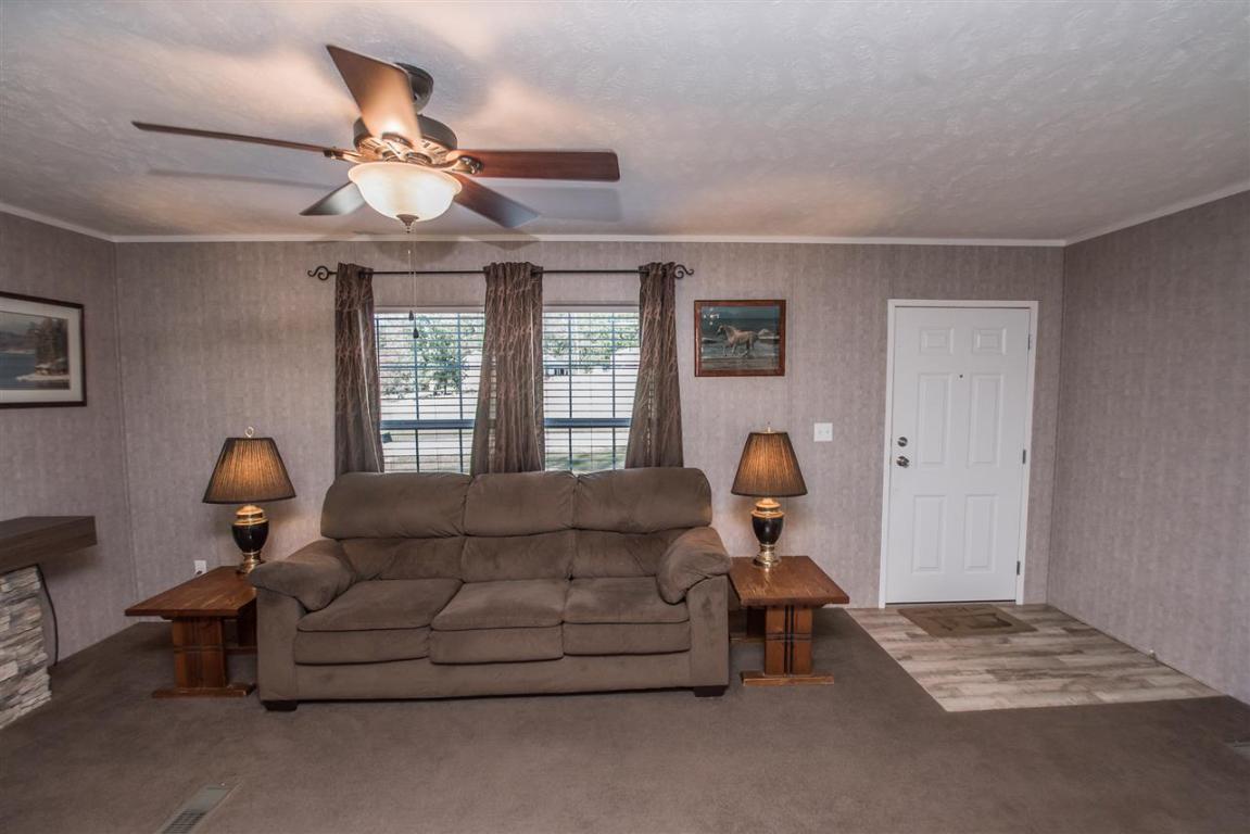 404 Runnymeade Road Pickens, SC 29671 - Photo 13 of 36 Gallery Image 13