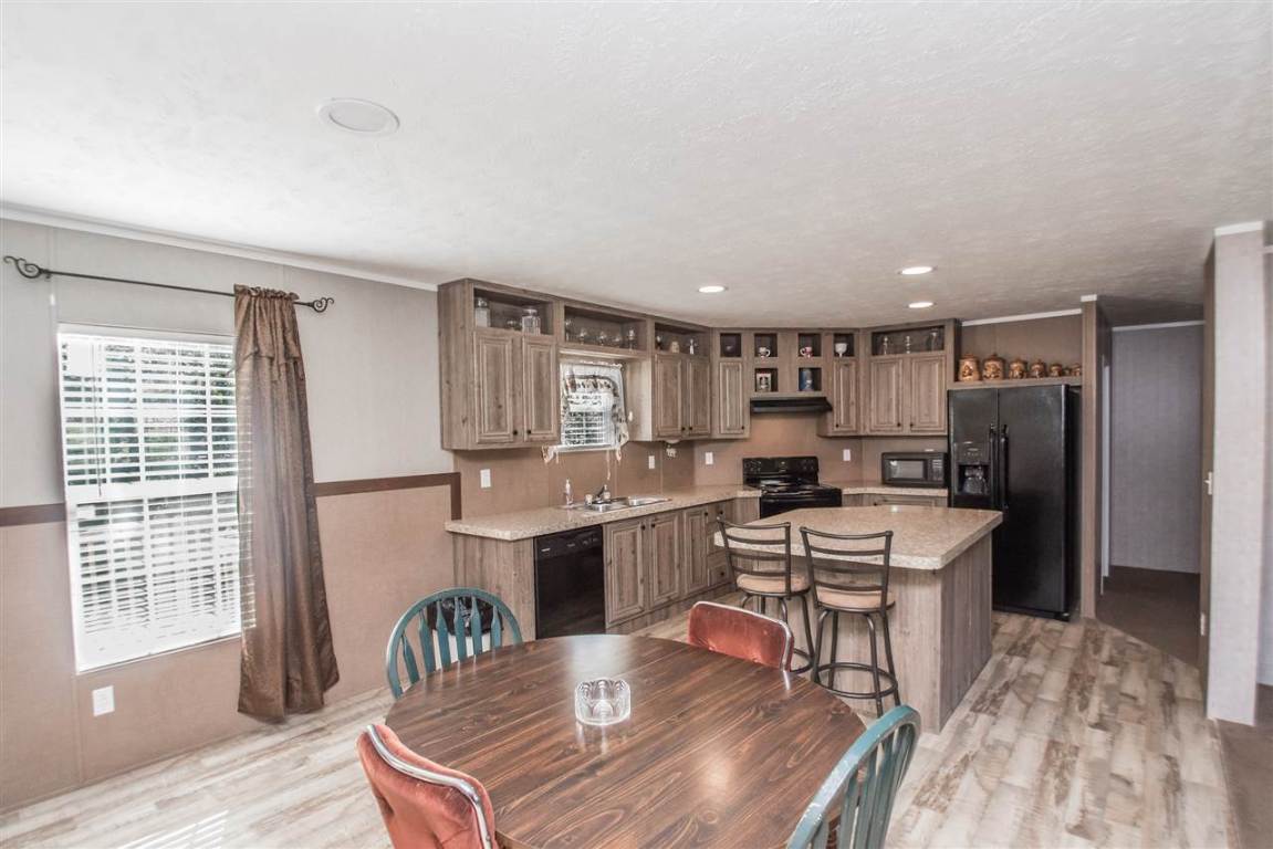 404 Runnymeade Road Pickens, SC 29671 - Photo 22 of 36 Gallery Image 22