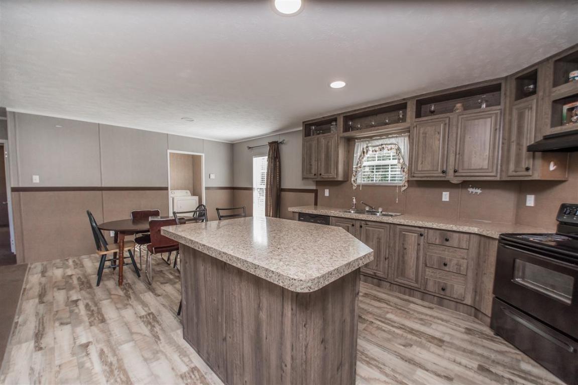 404 Runnymeade Road Pickens, SC 29671 - Photo 24 of 36 Gallery Image 24