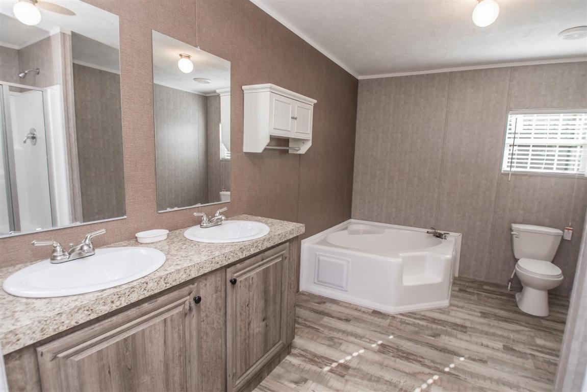 404 Runnymeade Road Pickens, SC 29671 - Photo 32 of 36 Gallery Image 32
