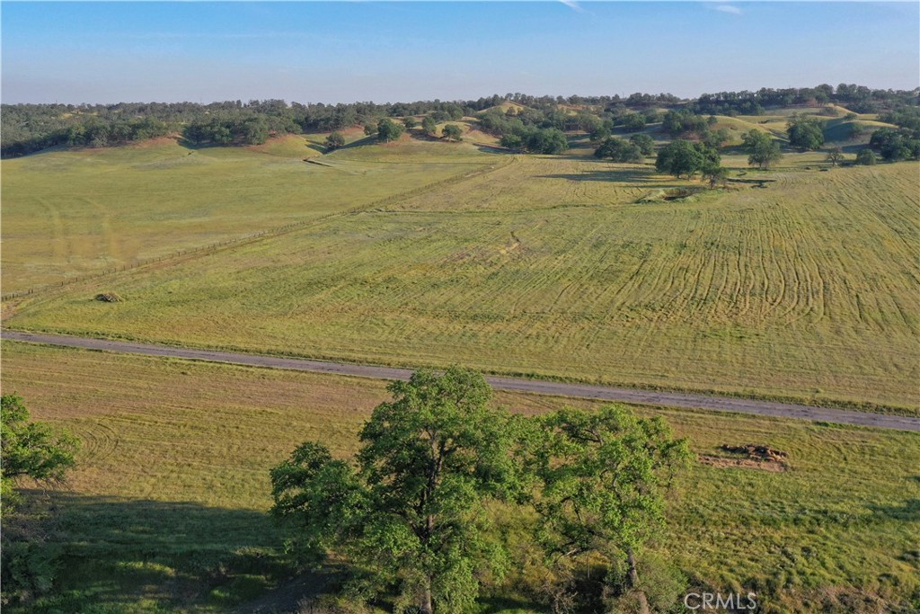15385 Weston Road Corning, CA 96021 - Photo 19 of 75 a view of an ocean from a balcony