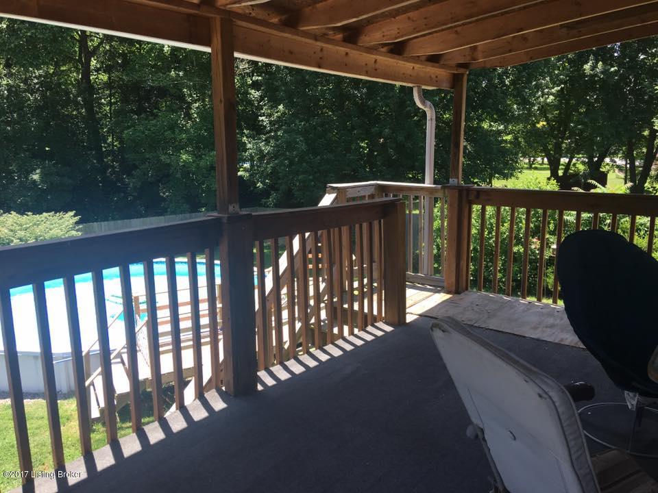 5621 Axbridge Road Louisville, KY 40216 - Photo 16 of 36 AXBRIDGE (49)
