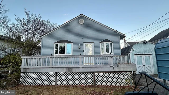 a view of a pathway with a backyard