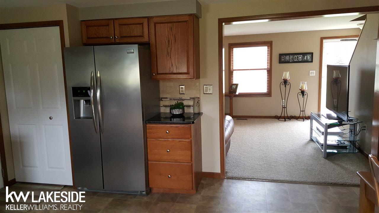 4260 Rochester Road Dryden, MI 48428 - Photo 12 of 49