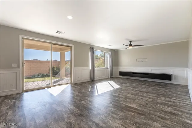 $585,000 | 8064 Calico Mesa Street, Las Vegas, NV 89166