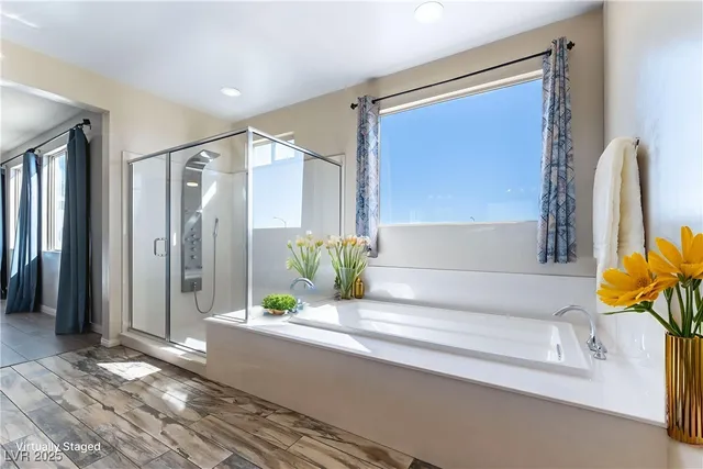 $585,000 | 8064 Calico Mesa Street, Las Vegas, NV 89166