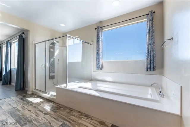 $585,000 | 8064 Calico Mesa Street, Las Vegas, NV 89166