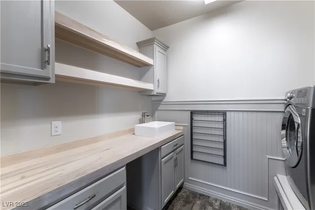 $585,000 | 8064 Calico Mesa Street, Las Vegas, NV 89166