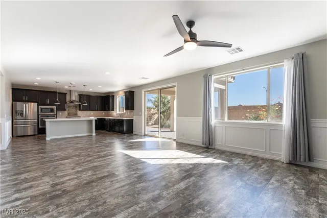 $585,000 | 8064 Calico Mesa Street, Las Vegas, NV 89166