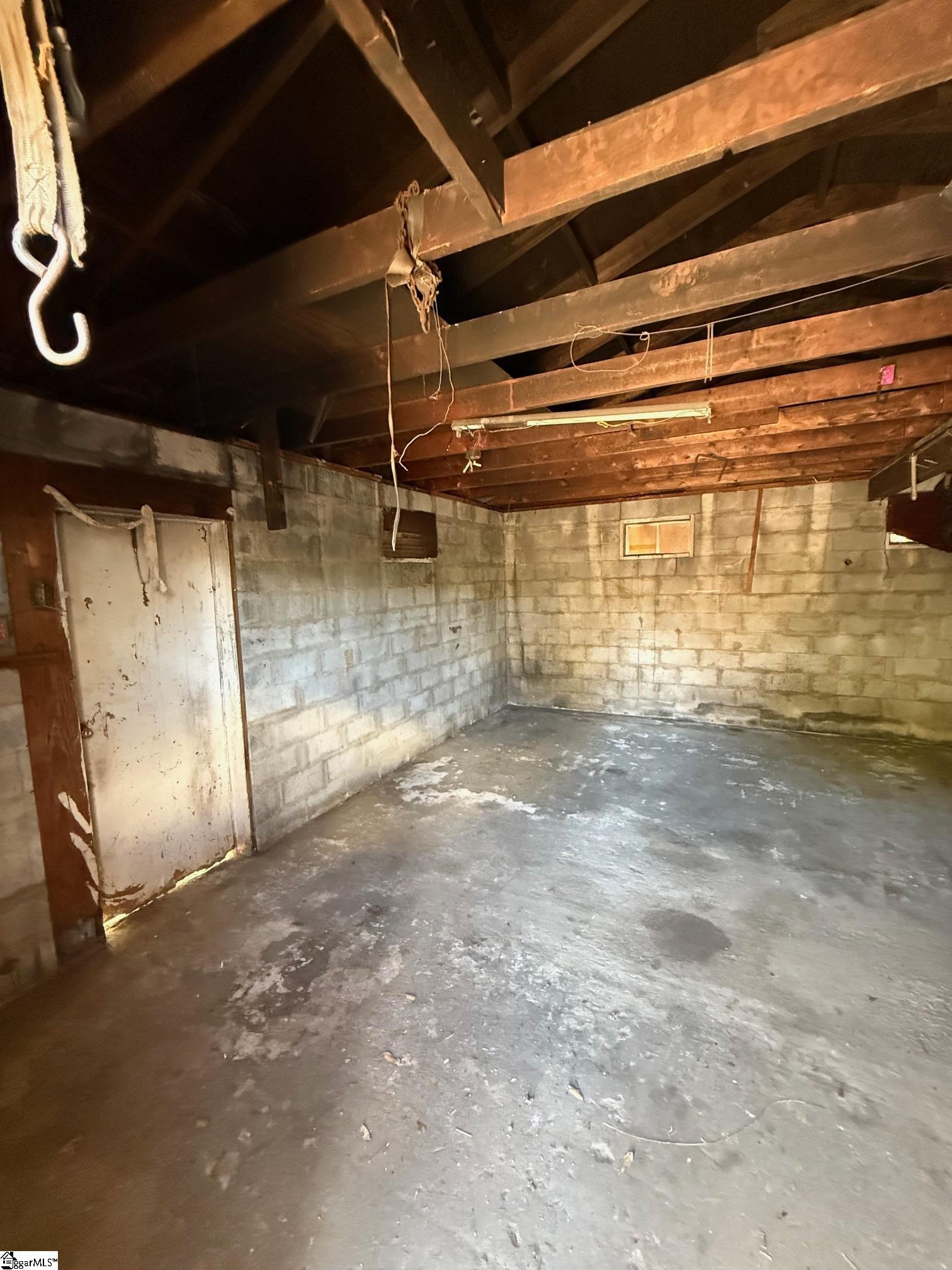 312 Tall Pines Road Fountain Inn, SC 29644 - Photo 3 of 6