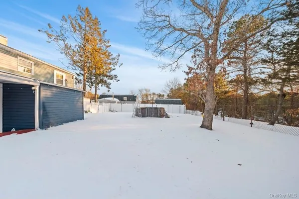 $599,000 | 68 South Village Drive, Bellport, NY 11713