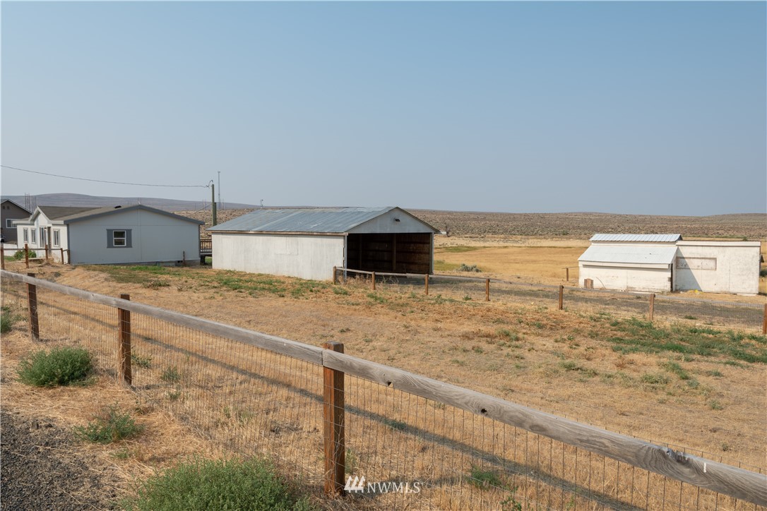 1241 Stevens Road Ellensburg, WA 98926 - Photo 1 of 24 Gallery Image 1